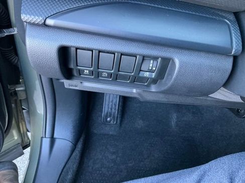 Used 2020 Subaru Forester w/ Alloy Wheel Package image 19