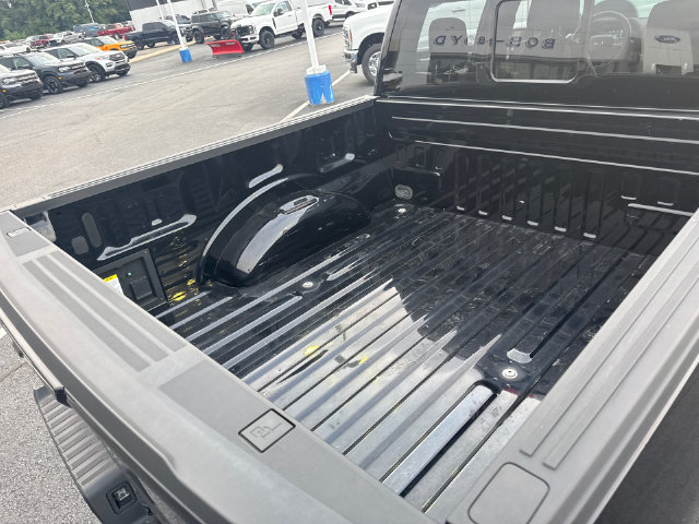 Used 2023 Ford F150 Lariat w/ Equipment Group 502A High RWD image 9