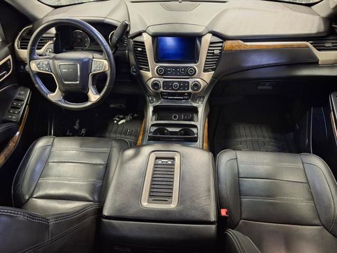 Used 2016 GMC Yukon Denali image 12