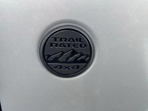 Used 2024 Jeep Wrangler Sport AWD/4WD image 18