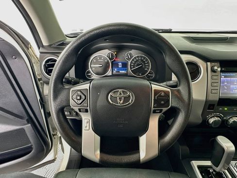 Used 2014 Toyota Tundra SR5 w/ SR5 Upgrade Package RWD image 18