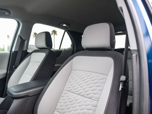 Used 2021 Chevrolet Equinox LT FWD image 17