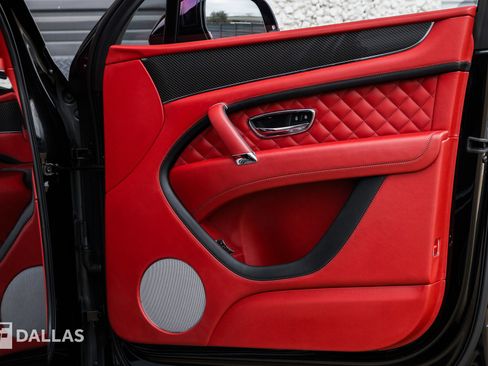 Used 2020 Bentley Bentayga Speed image 37