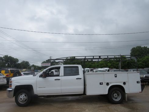 Used 2019 Chevrolet Silverado 3500 W/T w/ WT Convenience Package image 8
