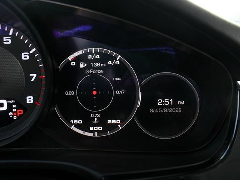 Used 2018 Porsche Panamera 4 AWD/4WD image 32