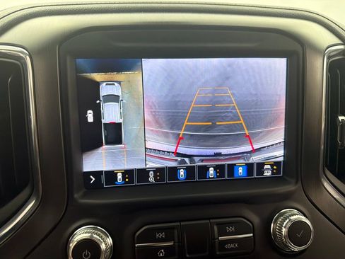 Used 2020 GMC Sierra 2500 AT4 w/ AT4 Premium Package AWD/4WD image 15