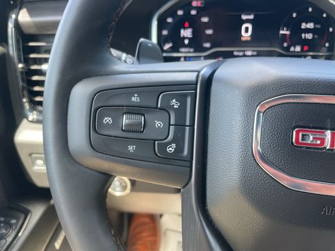 Certified 2025 GMC Sierra 1500 AT4 w/ AT4 Premium Package AWD/4WD image 15