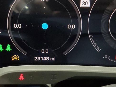 Used 2022 Porsche Taycan GTS image 46