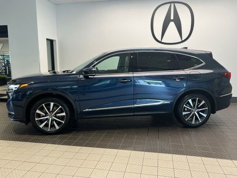 Used 2026 Acura MDX SH-AWD w/ Technology Package image 4