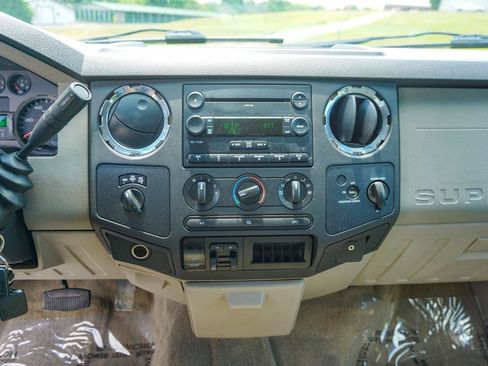 Used 2008 Ford F250 Lariat AWD/4WD image 13