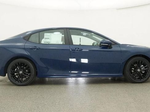 New 2026 Toyota Camry SE image 27