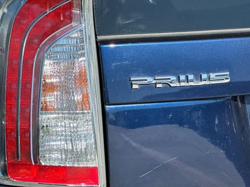 Used 2012 Toyota Prius Four FWD image 28