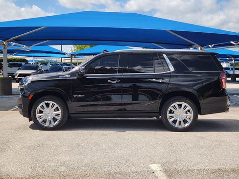 Used 2021 Chevrolet Tahoe High Country AWD/4WD image 3
