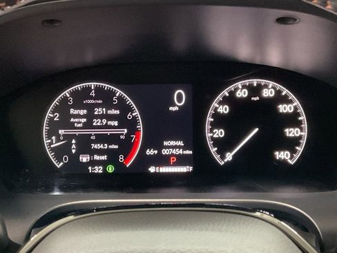 Used 2023 Honda HR-V Sport image 12