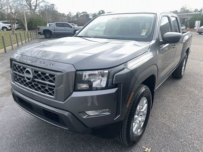 Used 2023 Nissan Frontier SV w/ SV Convenience Package