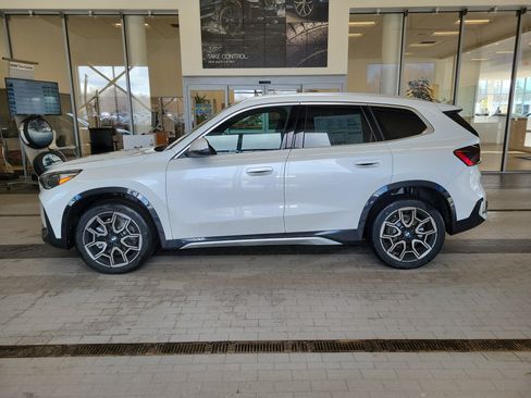 Used 2026 BMW X1 xDrive28i w/ Convenience Package AWD/4WD image 8