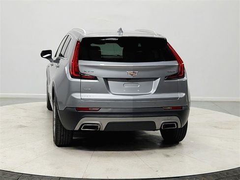Used 2023 Cadillac XT4 Premium Luxury image 6