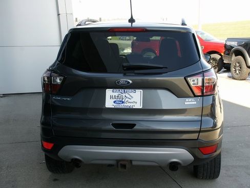 Used 2018 Ford Escape SEL image 4