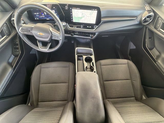 Used 2025 Chevrolet Equinox LT FWD image 20