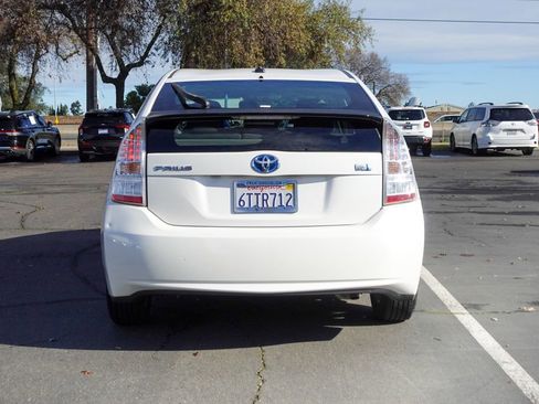 Used 2011 Toyota Prius One image 7
