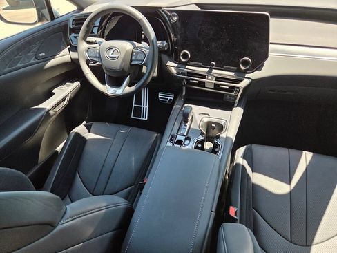 Certified 2025 Lexus RX 500h F Sport AWD/4WD image 36