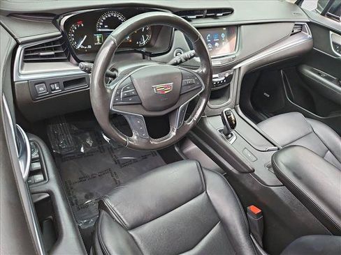 Used 2019 Cadillac XT5 Luxury FWD image 10