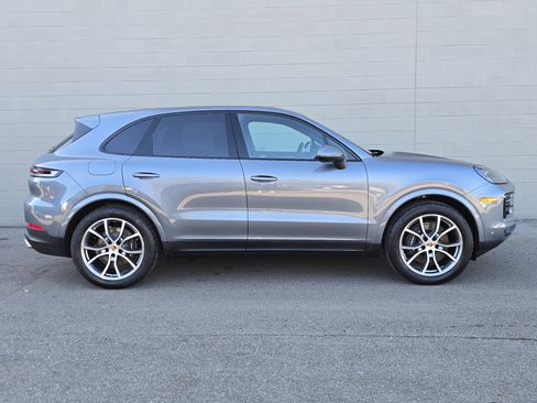 New 2026 Porsche Cayenne image 10