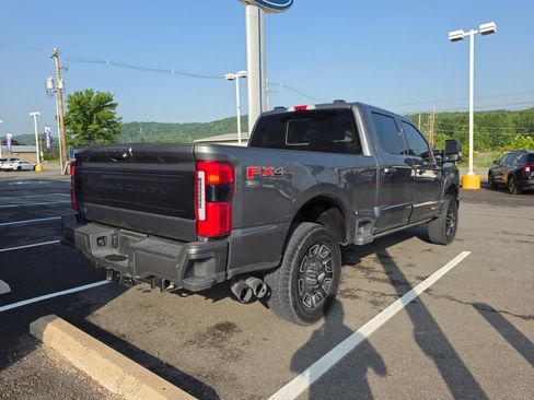 Used 2026 Ford F350 Platinum AWD/4WD image 3