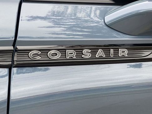 New 2026 Lincoln Corsair Premiere image 13