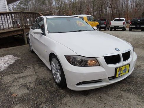 Used 2008 BMW 328i Sedan image 4