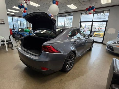 Used 2020 Lexus IS 350 F Sport image 13