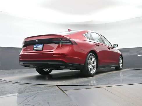 Certified 2023 Honda Accord LX image 29