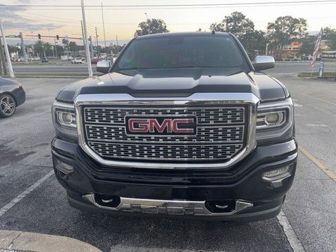 Used 2017 GMC Sierra 1500 Denali w/ Denali Ultimate Package image 5