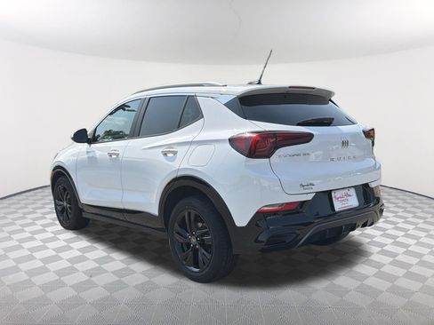 Used 2024 Buick Encore GX Sport Touring FWD image 15