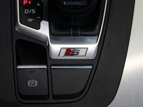 Used 2020 Audi SQ5 Premium w/ Convenience Package AWD/4WD image 30