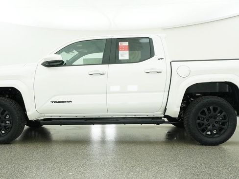 New 2026 Toyota Tacoma SR5 RWD image 50