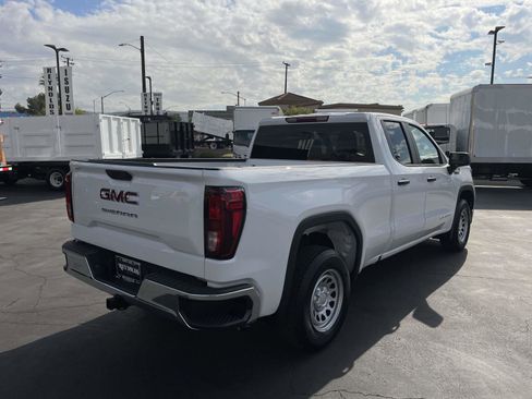 New 2026 GMC Sierra 1500 Pro image 5