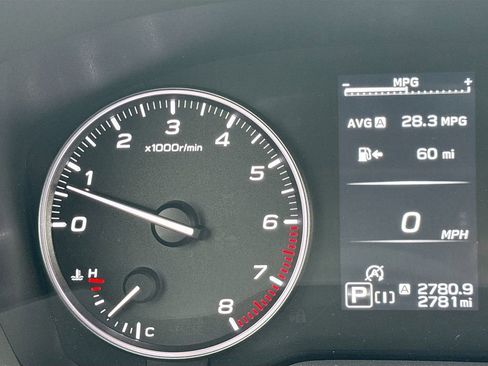 Certified 2025 Subaru Crosstrek 2.5i Limited w/ Crosstrek Mirror Package image 18