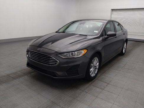 Used 2019 Ford Fusion SE FWD image 15