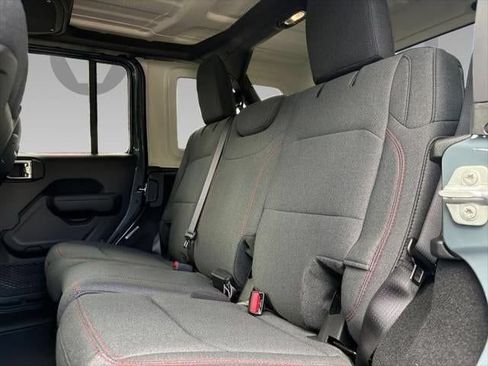 New 2026 Jeep Wrangler Unlimited Rubicon w/ Technology Group AWD/4WD image 4
