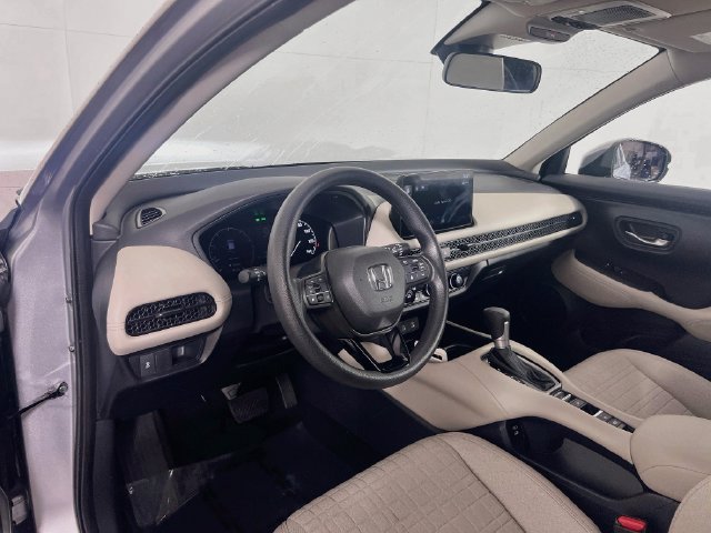 Certified 2026 Honda HR-V LX image 11