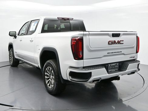 Used 2023 GMC Sierra 1500 AT4 w/ AT4 Premium Package AWD/4WD image 6