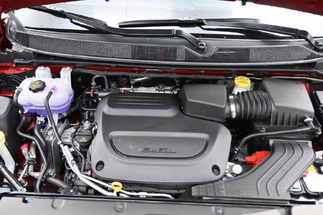 New 2027 Chrysler Pacifica Select AWD/4WD image 26