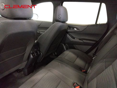 Used 2025 Chevrolet Equinox LT image 33