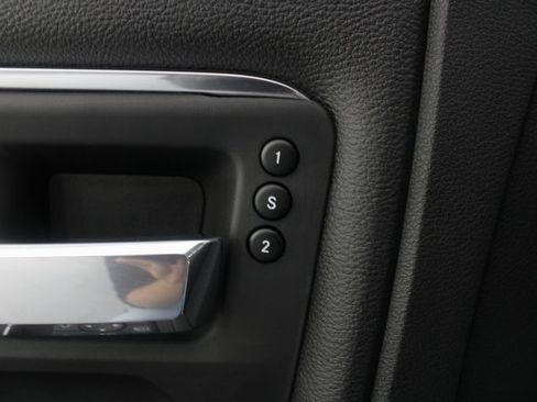 New 2026 RAM 2500 Laramie w/ Night Edition image 17