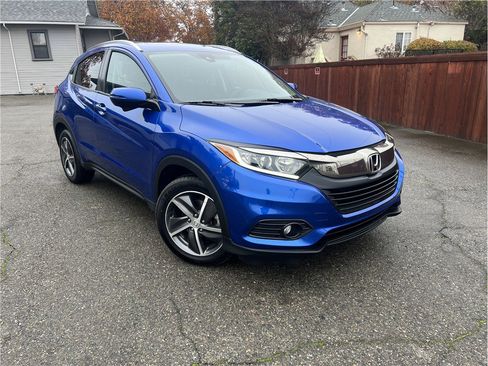 Used 2021 Honda HR-V EX image 1