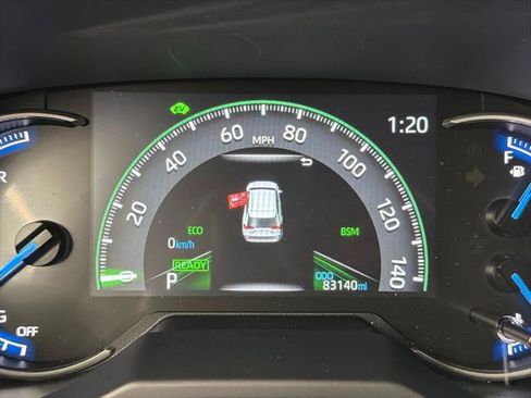 Certified 2025 Toyota RAV4 XLE AWD/4WD image 28