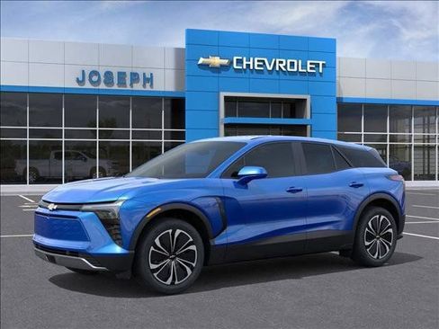 New 2025 Chevrolet Blazer EV LT AWD/4WD image 2
