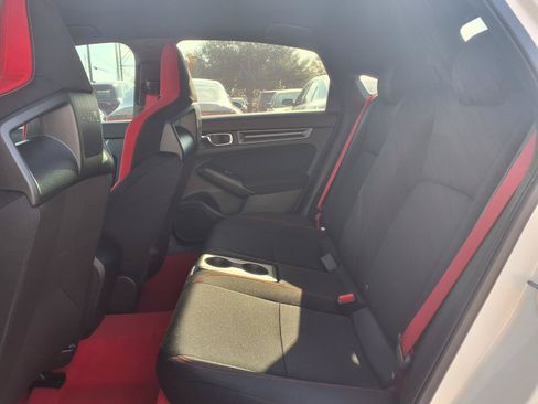 Used 2025 Honda Civic Type R image 18