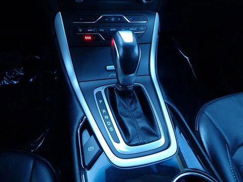 Used 2016 Ford Edge SEL w/ Equipment Group 201A image 19